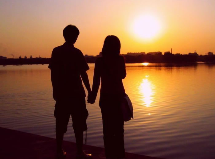 中秋节拜月老求姻缘